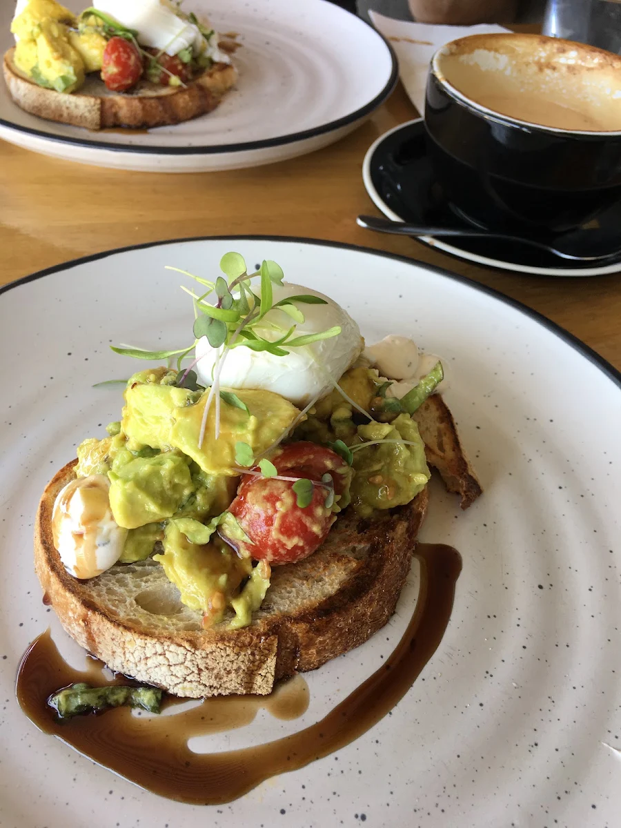 Tomato and Avocado Bruschetta, Daark Espresso