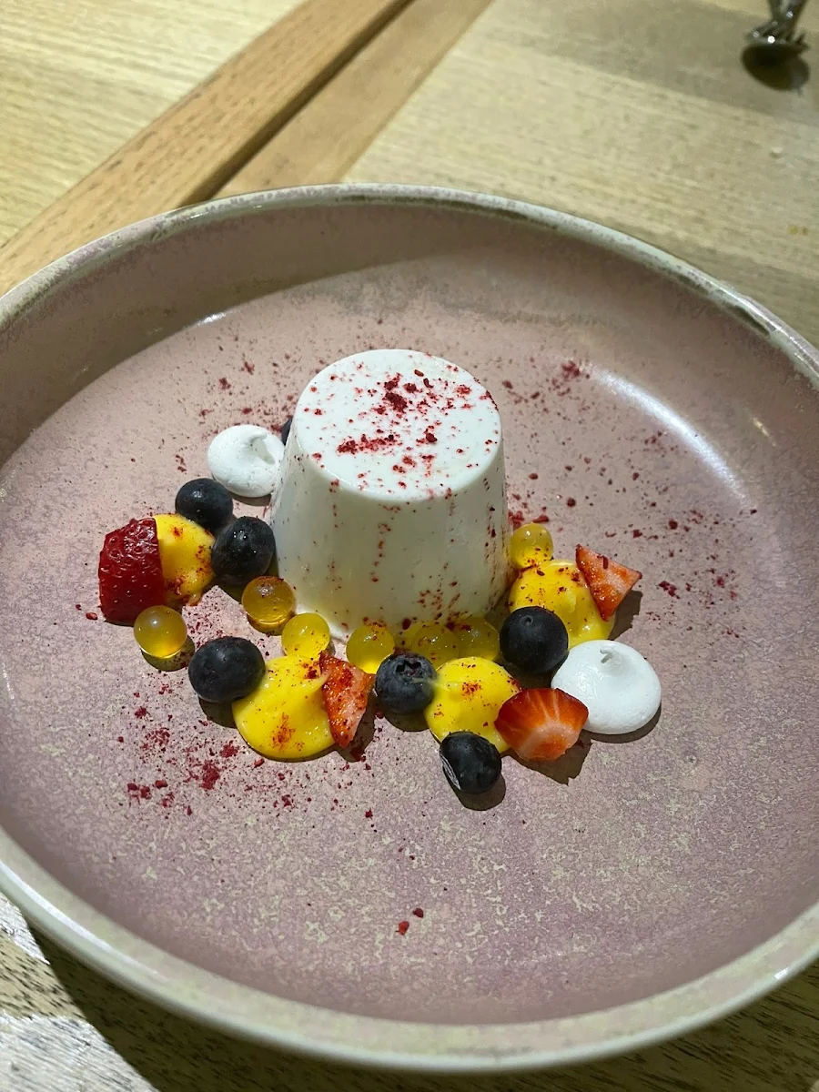 Panna Cotta, 33Grill - Bar & Dining
