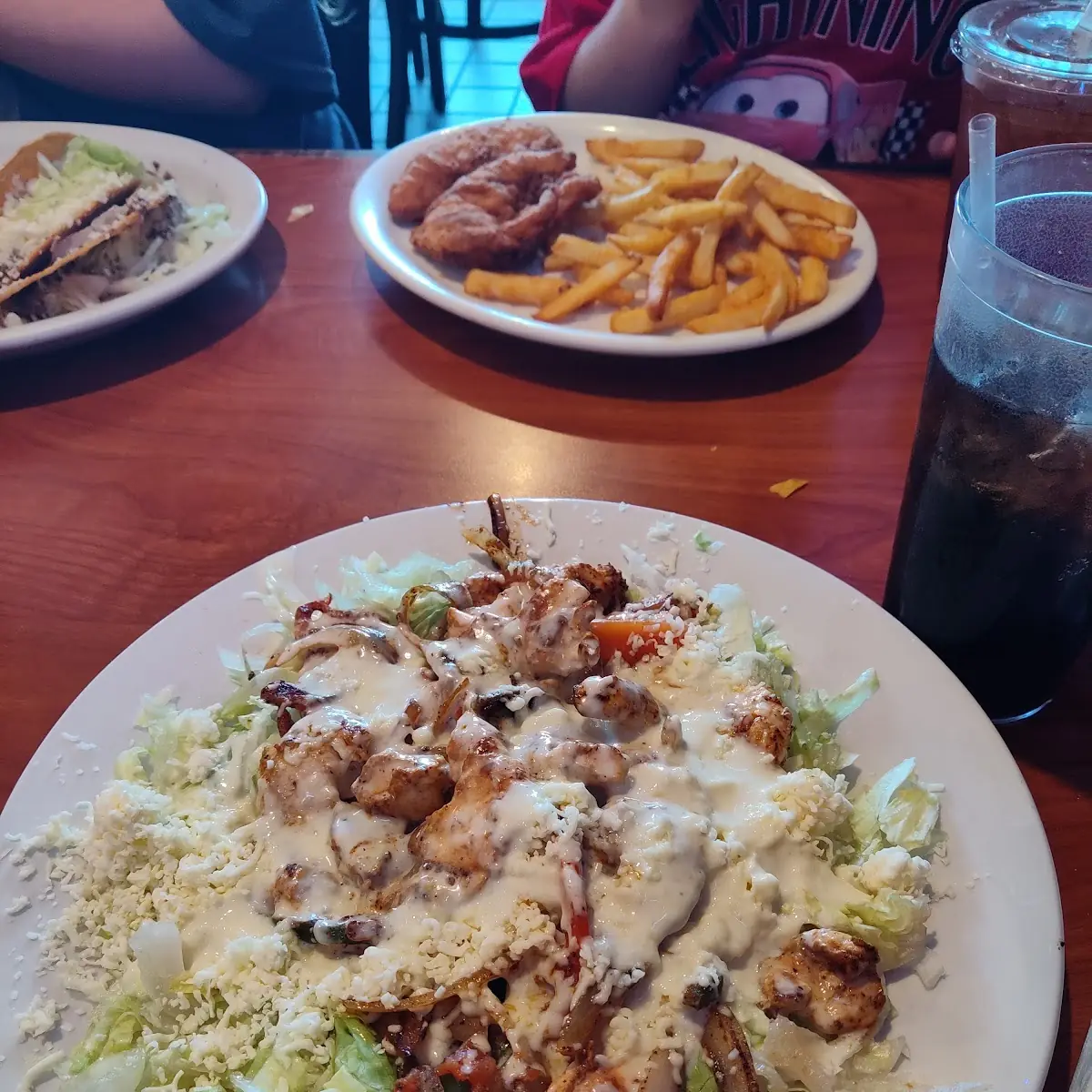 Grilled Chicken Salad with Cheese Dip