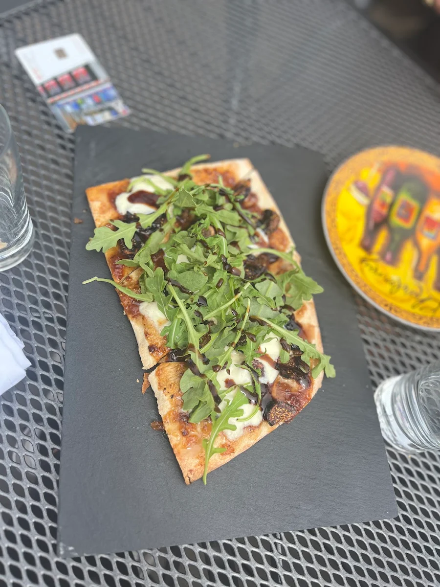 Bianca Flatbread Pizza
