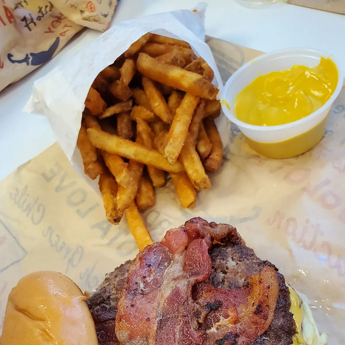 Cheese Burger w Bacon