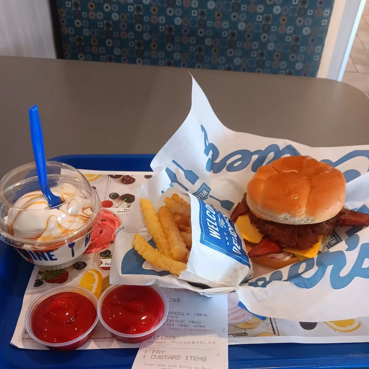 Deluxe Bacon Cheeseburger Basket