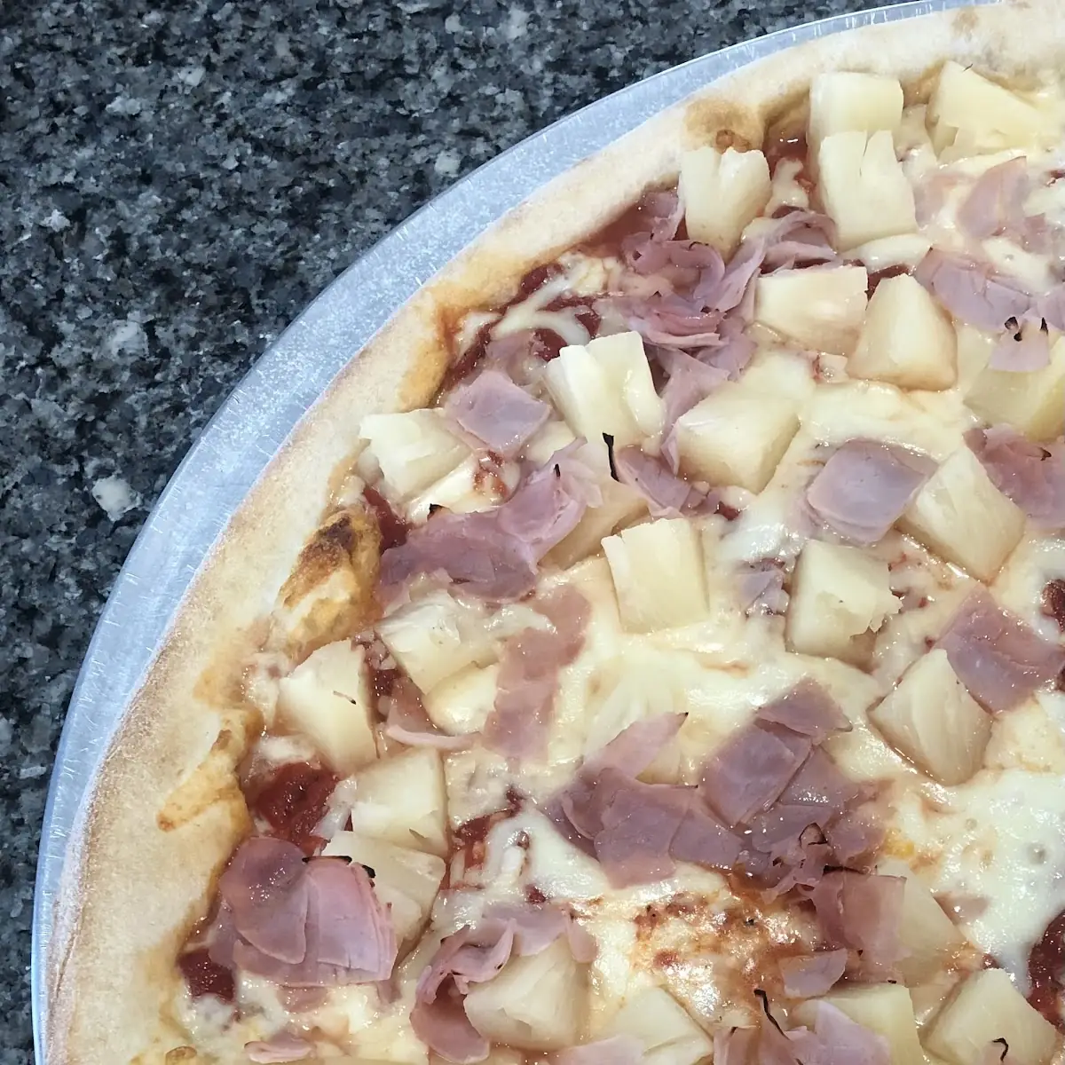 Hawaiian Pizza