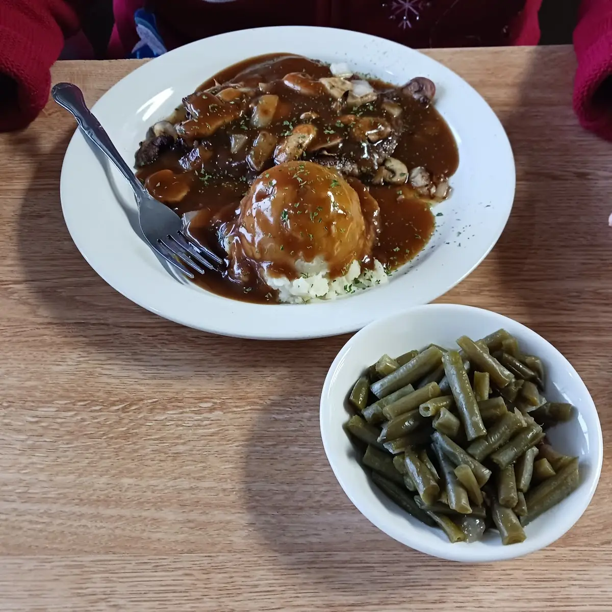 Mashed Potatoes with Gravy