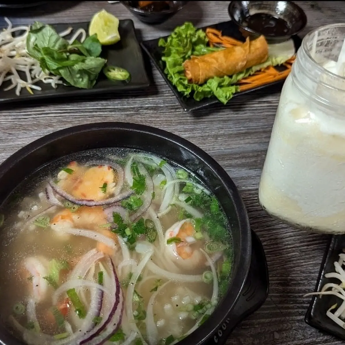 P5 Seafood Pho - Pho Hai San