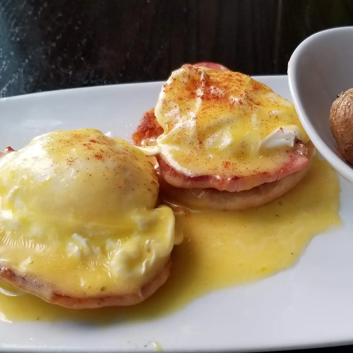Traditional Eggs Benedict