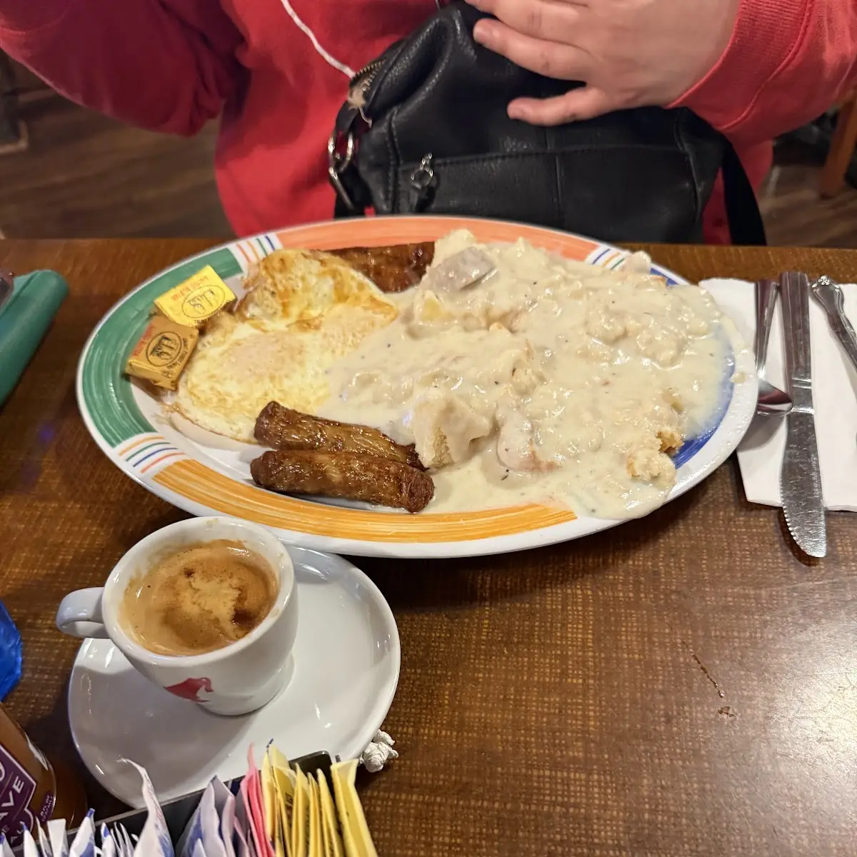 2 Biscuits & Gravy