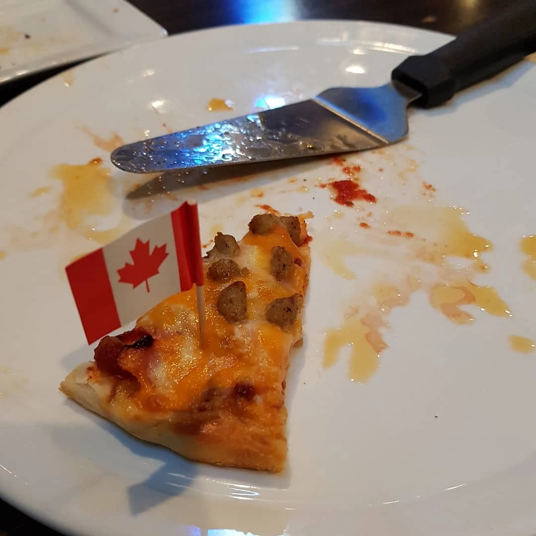 Lots of Meat Pizza, The Canadian Brewhouse (Okotoks)