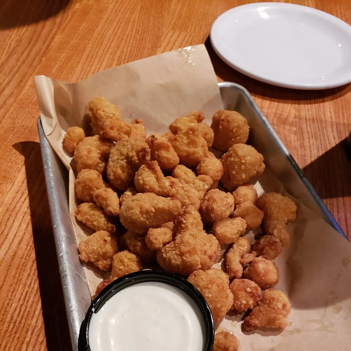 Fried Garlic Cheese Curds