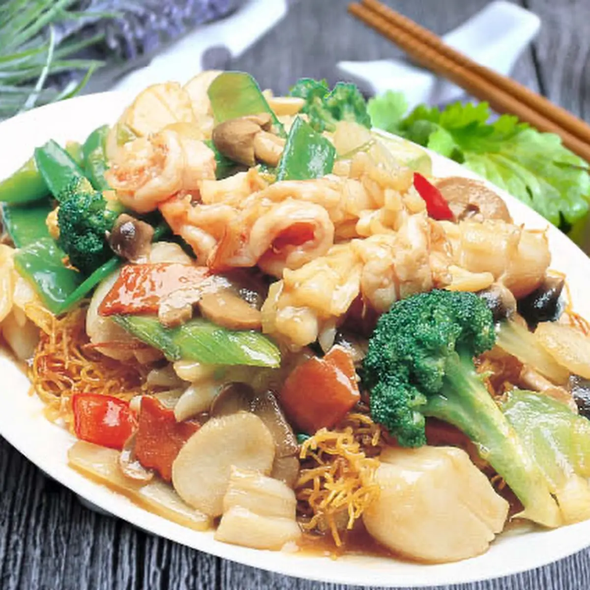 Pan-Fried Seafood Noodles