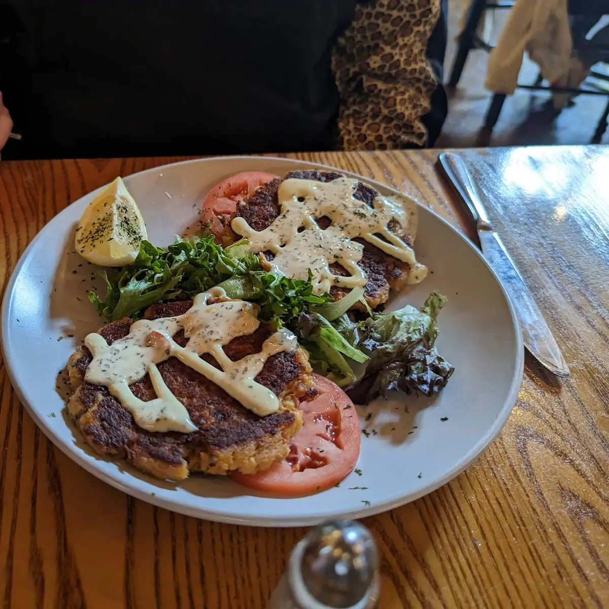 Twin Crab Cakes