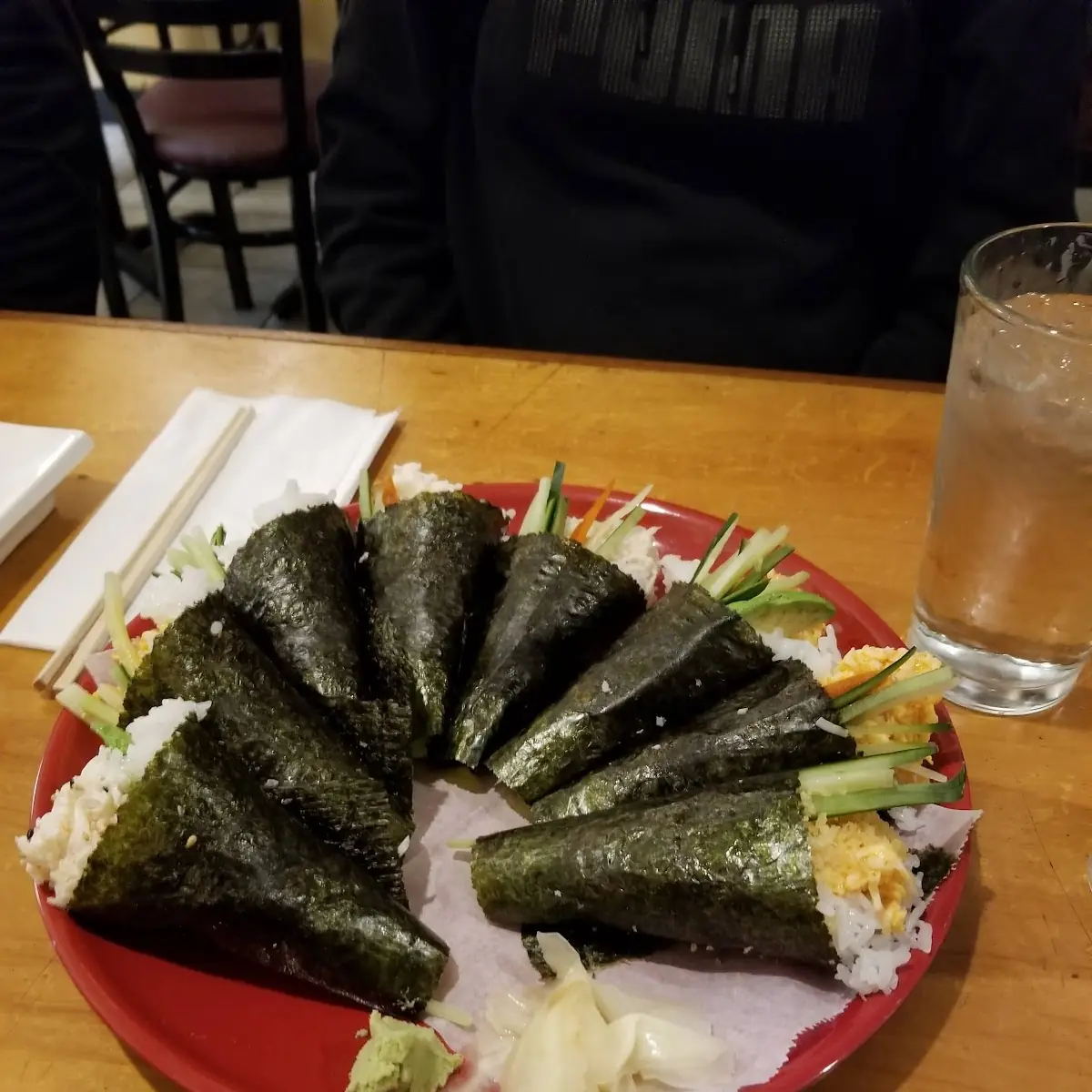 Hand Roll Monday's