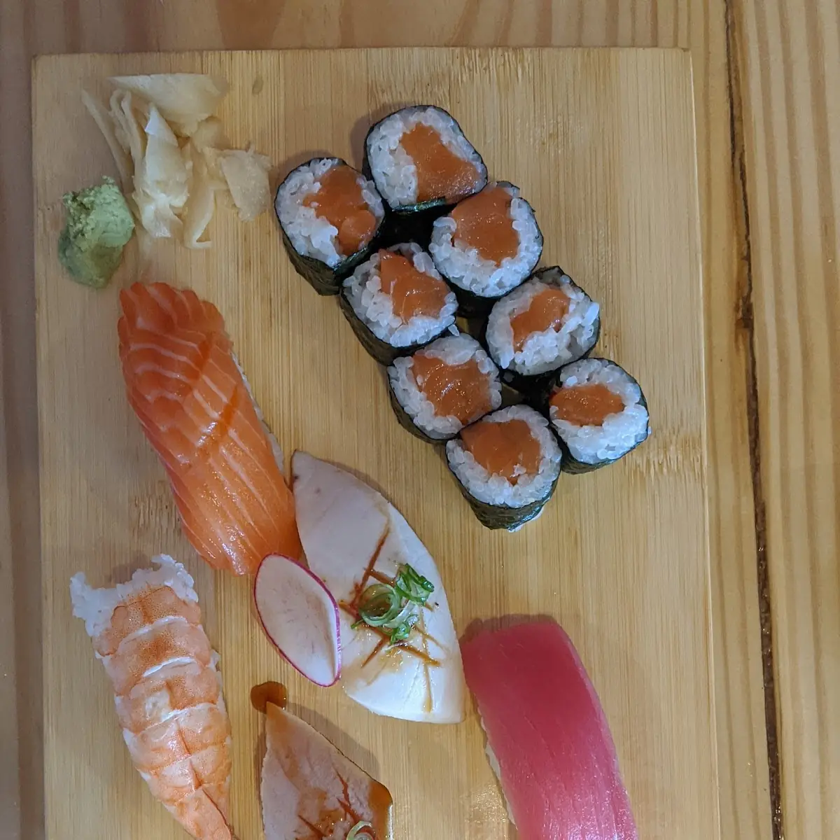 Tuna Salmon Yellow Tail Roll