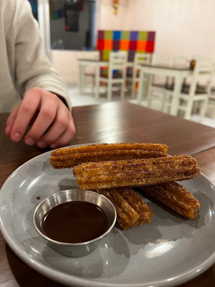 Churros, Taquitos Cocina de México
