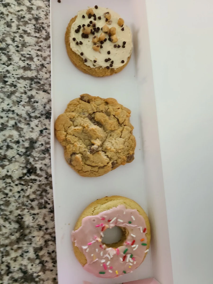 Chocolate Chip Cookie