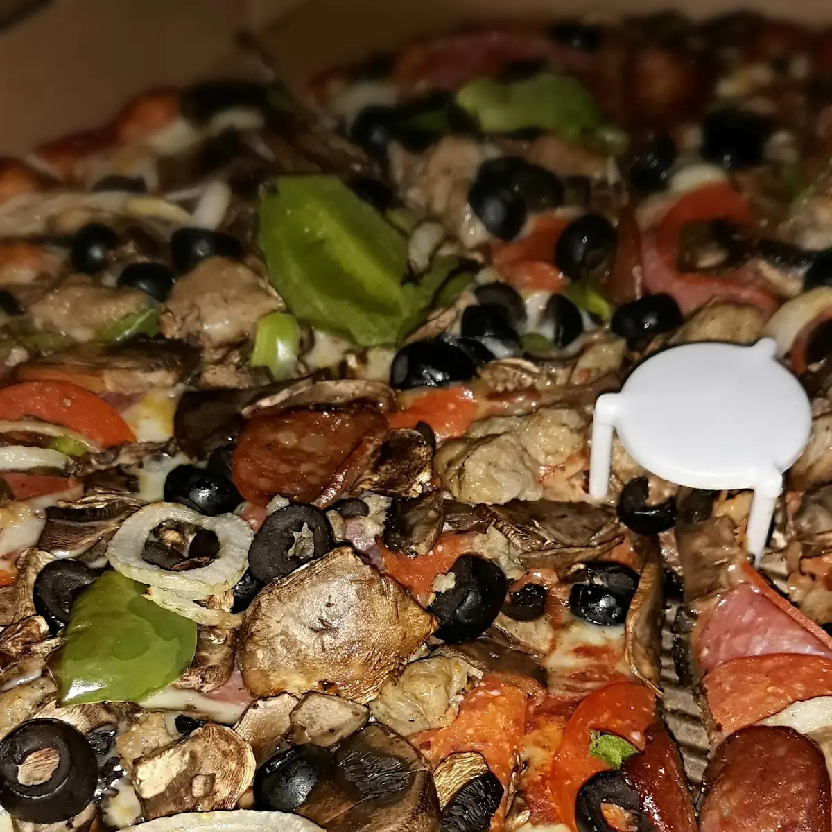 King Arthur's Supreme Pizza