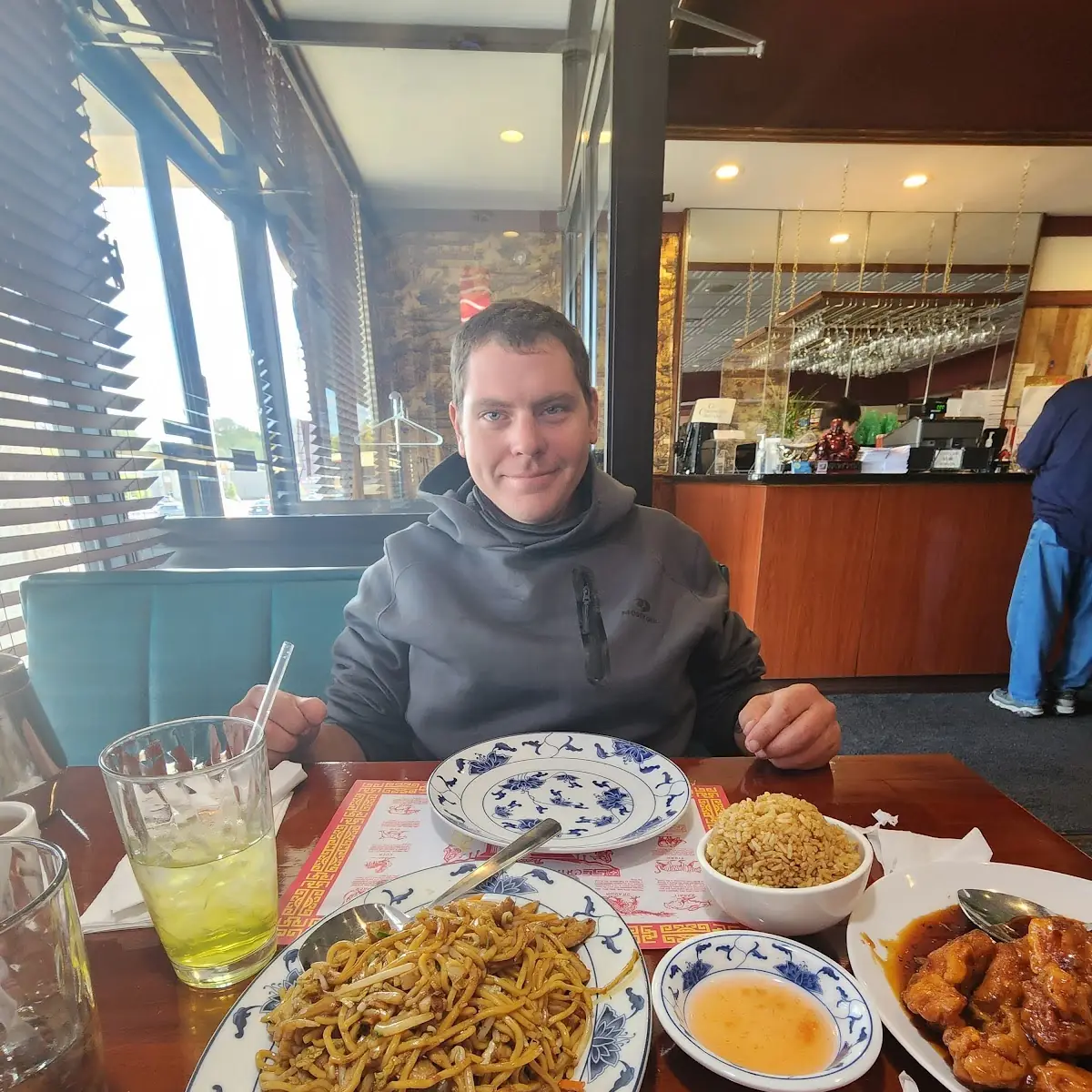 Chicken Lo Mein