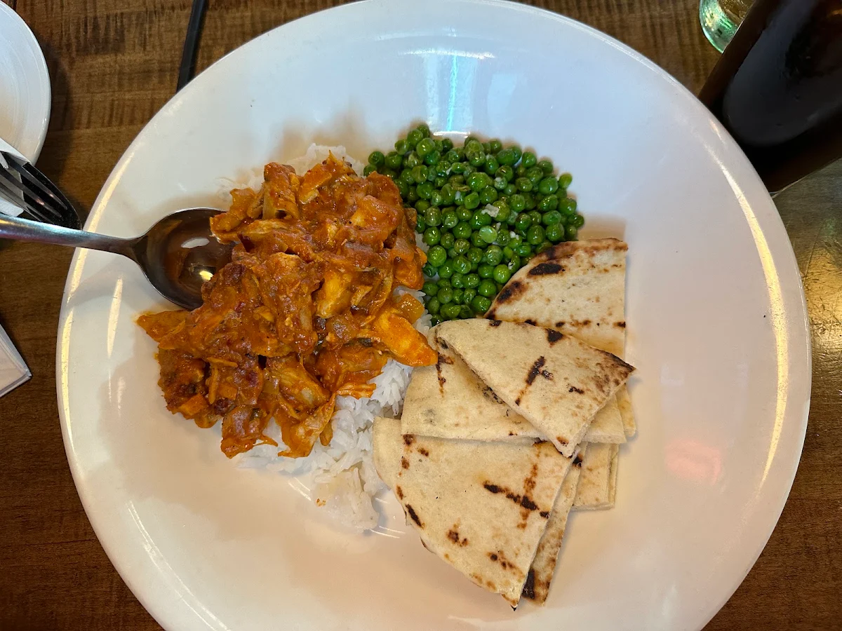 Butter Chicken Bowl, Fionn MacCool's