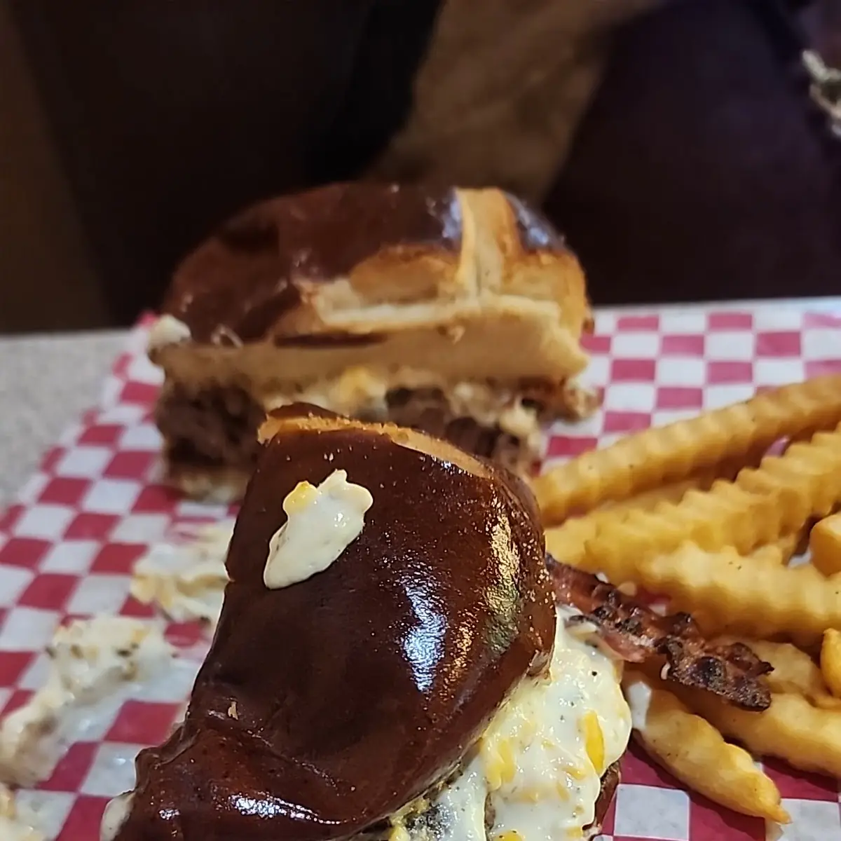 Title Crow Burger