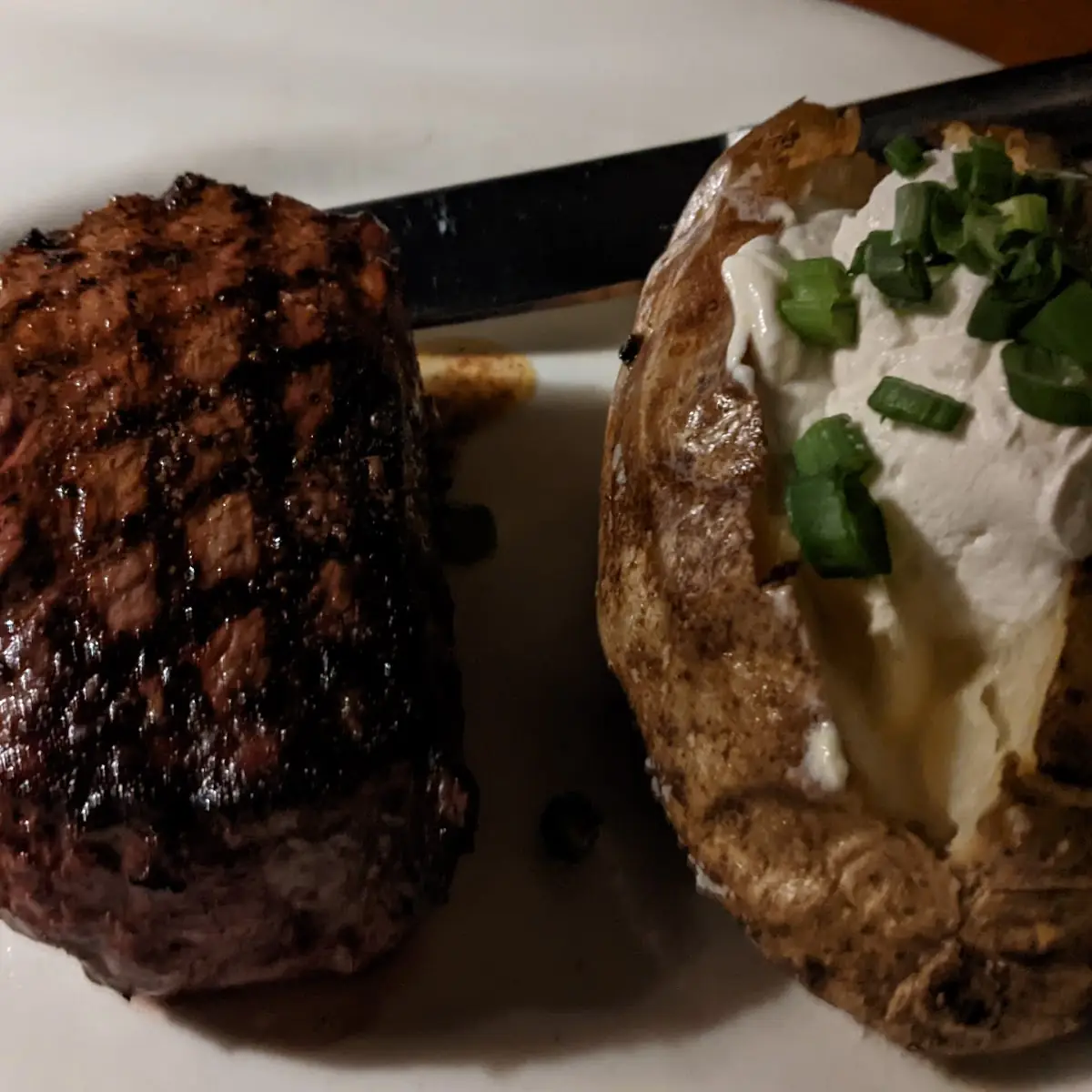Hunters Ribeye 14oz
