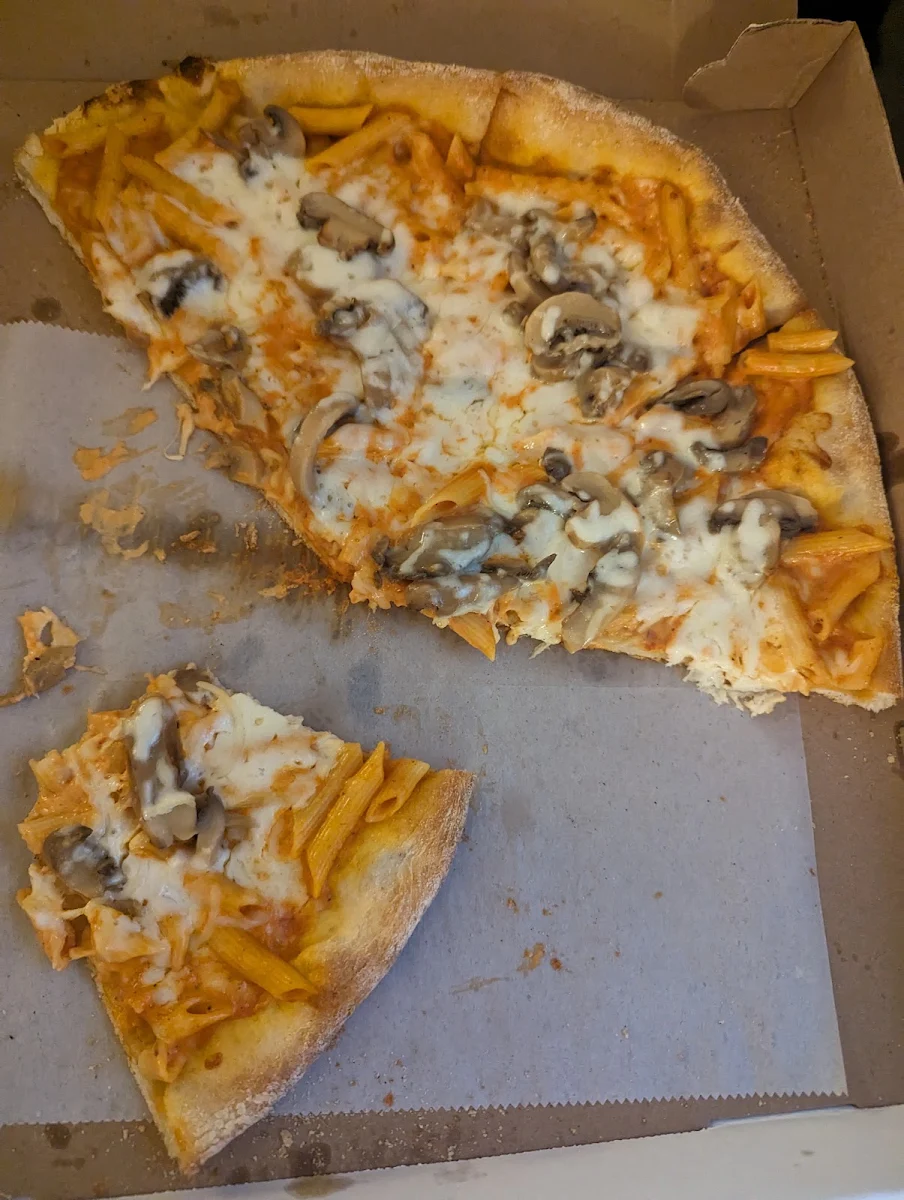 Penne Vodka Mushroom Pizza
