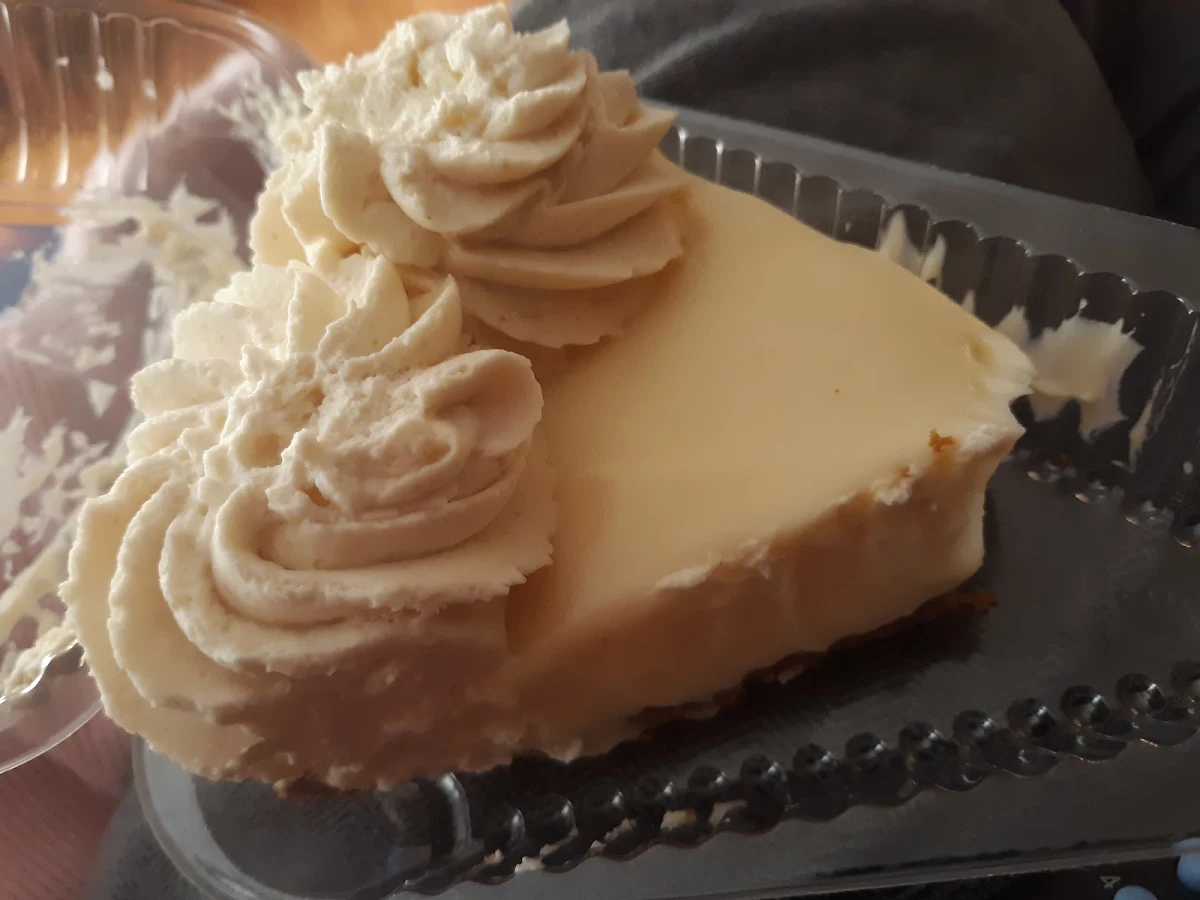 Lemon Ginger Marscapone Pie