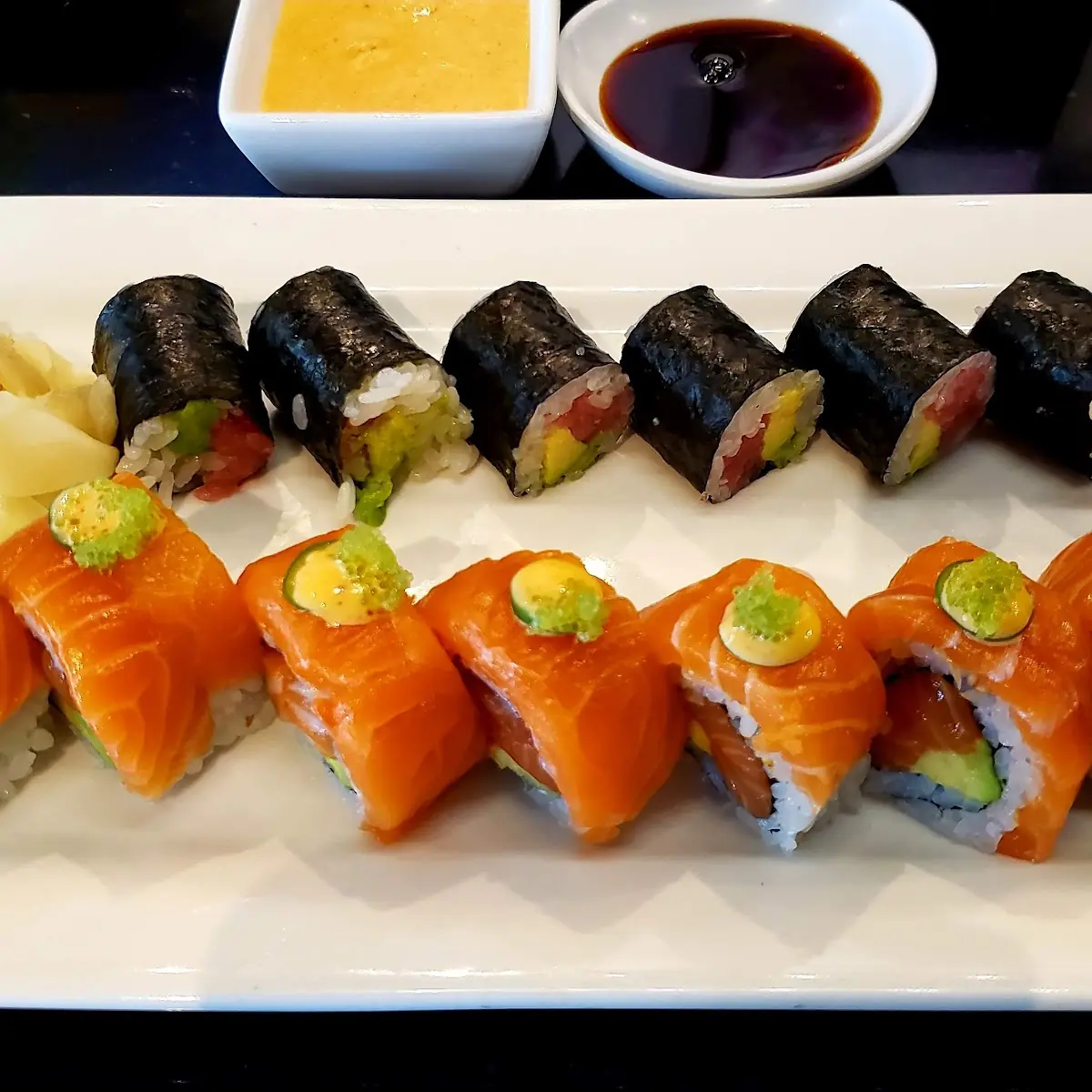Spicy Salmon Roll