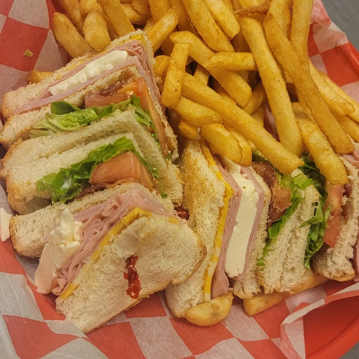 Fried or Grilled Chicken Club