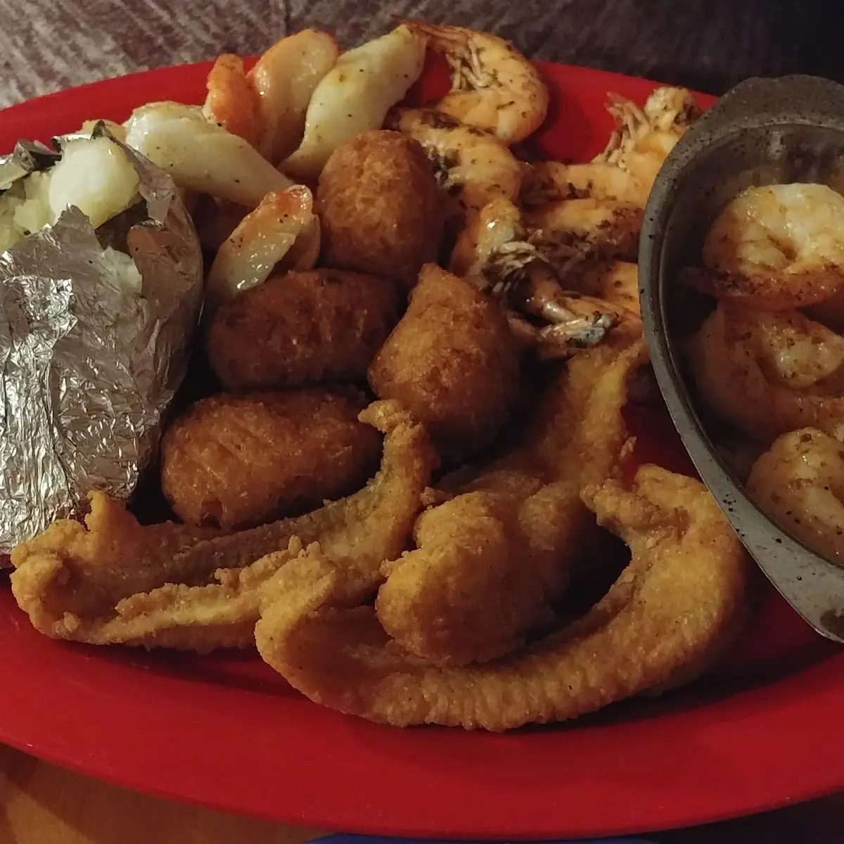 Seafood Platter with Catfish