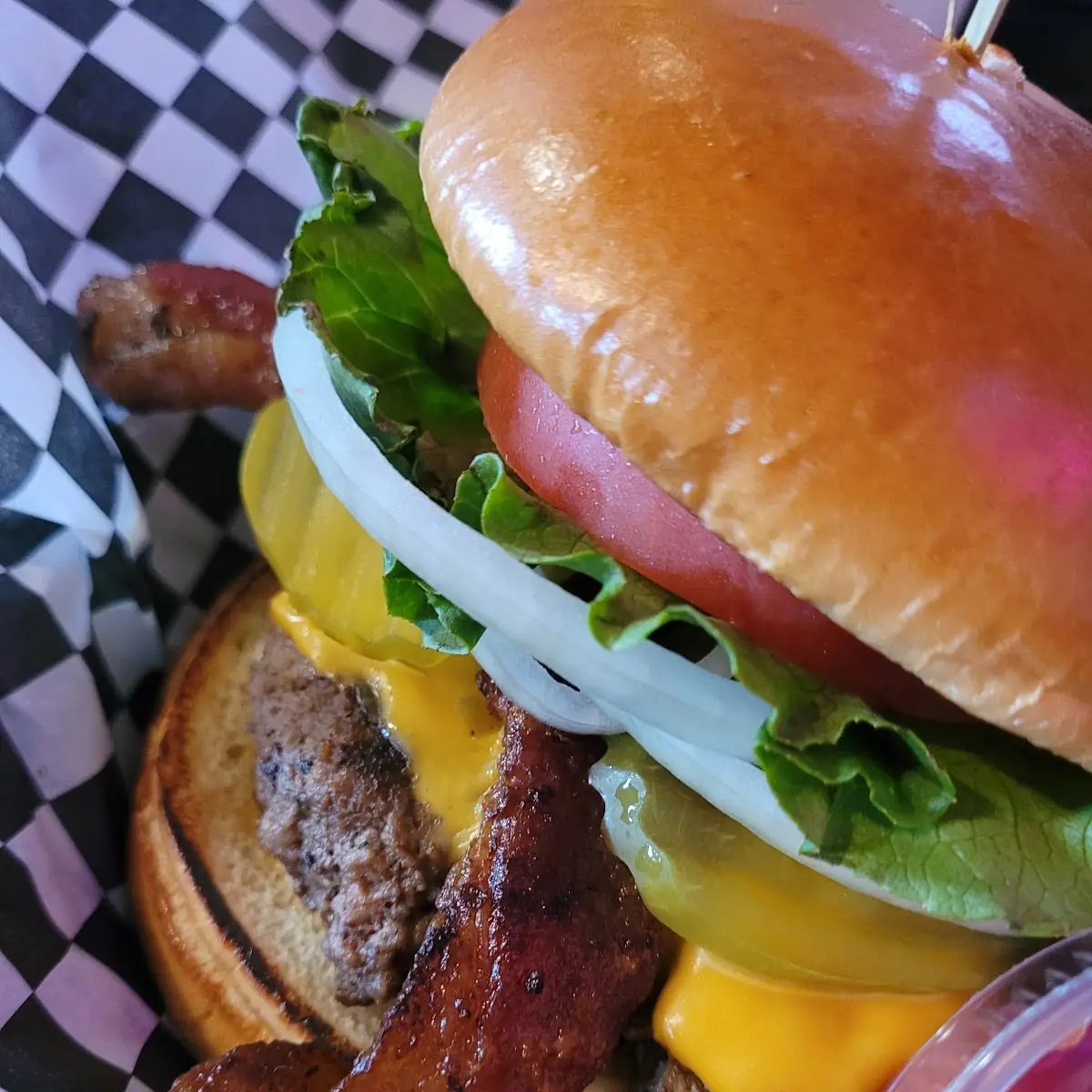 F2 Fat Bully Burger