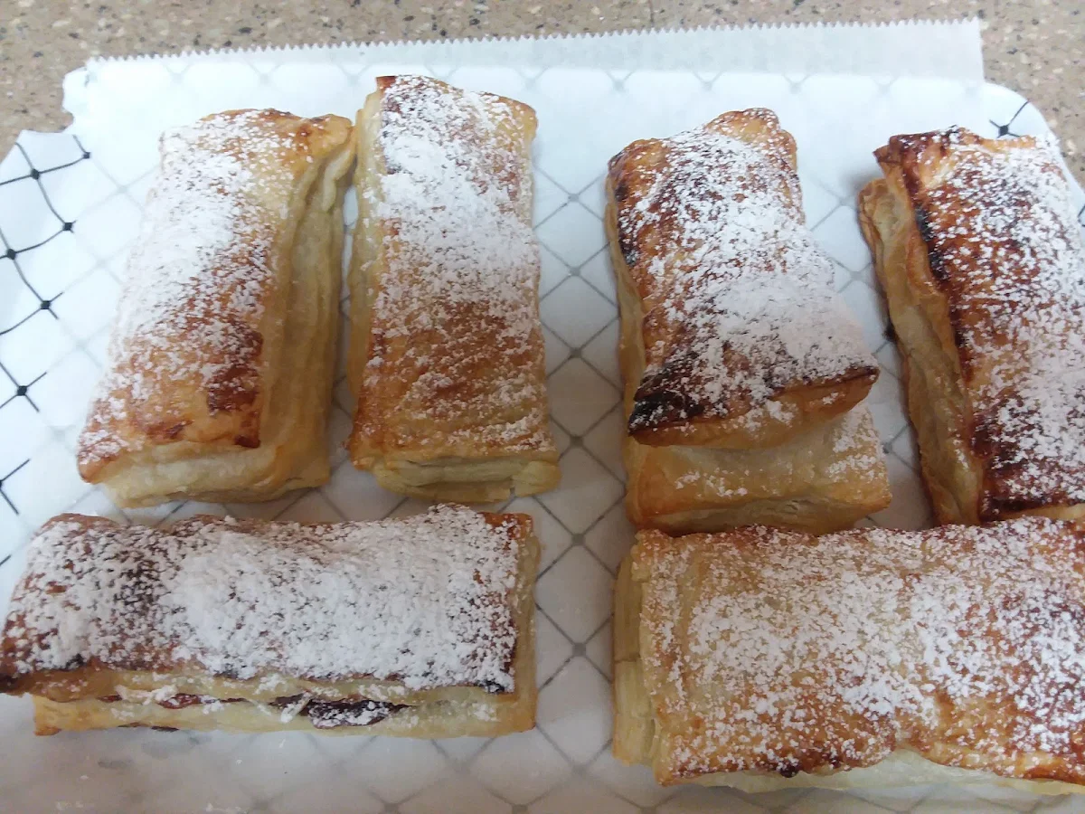 Guava Turnover