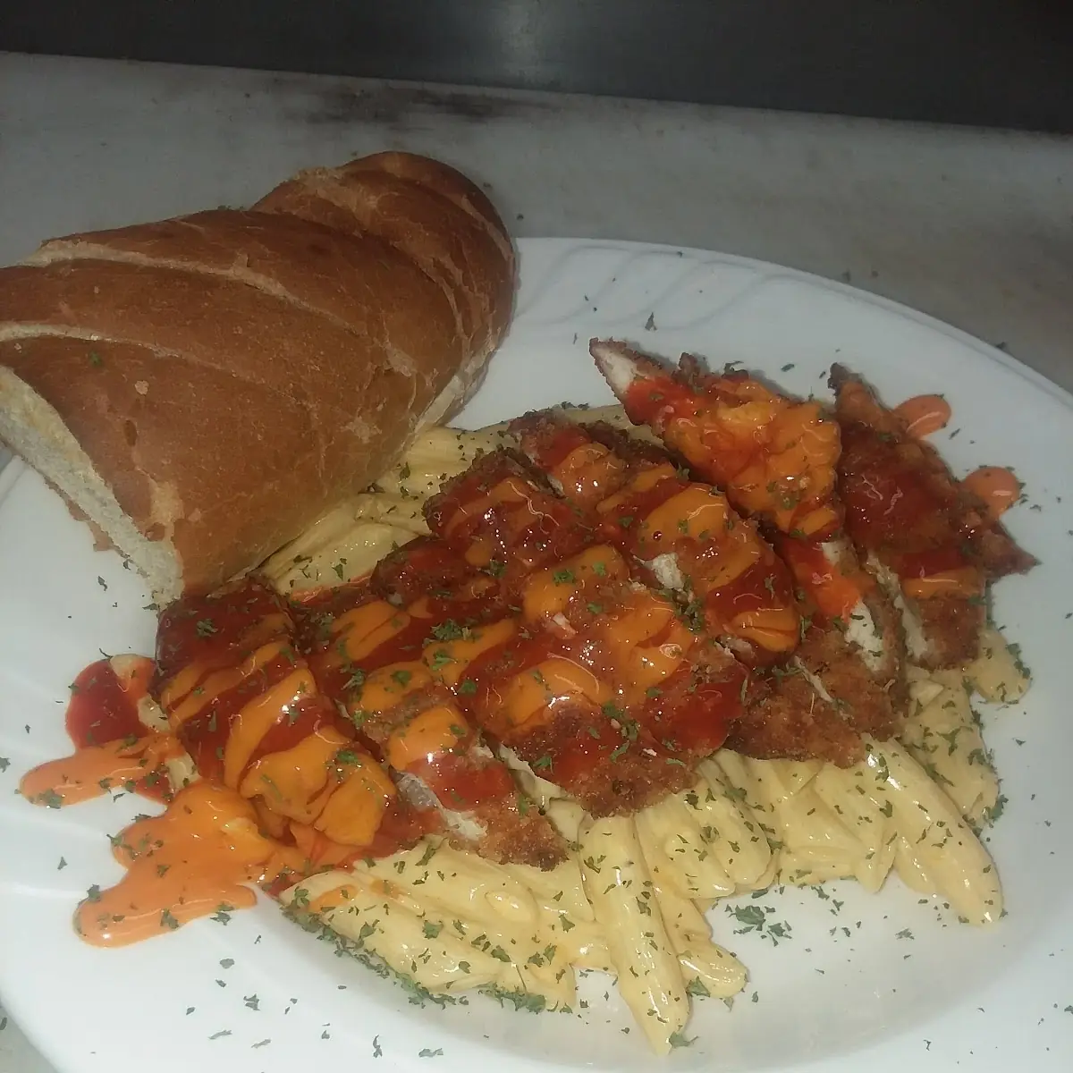 Buflow Chix Mac and Cheese