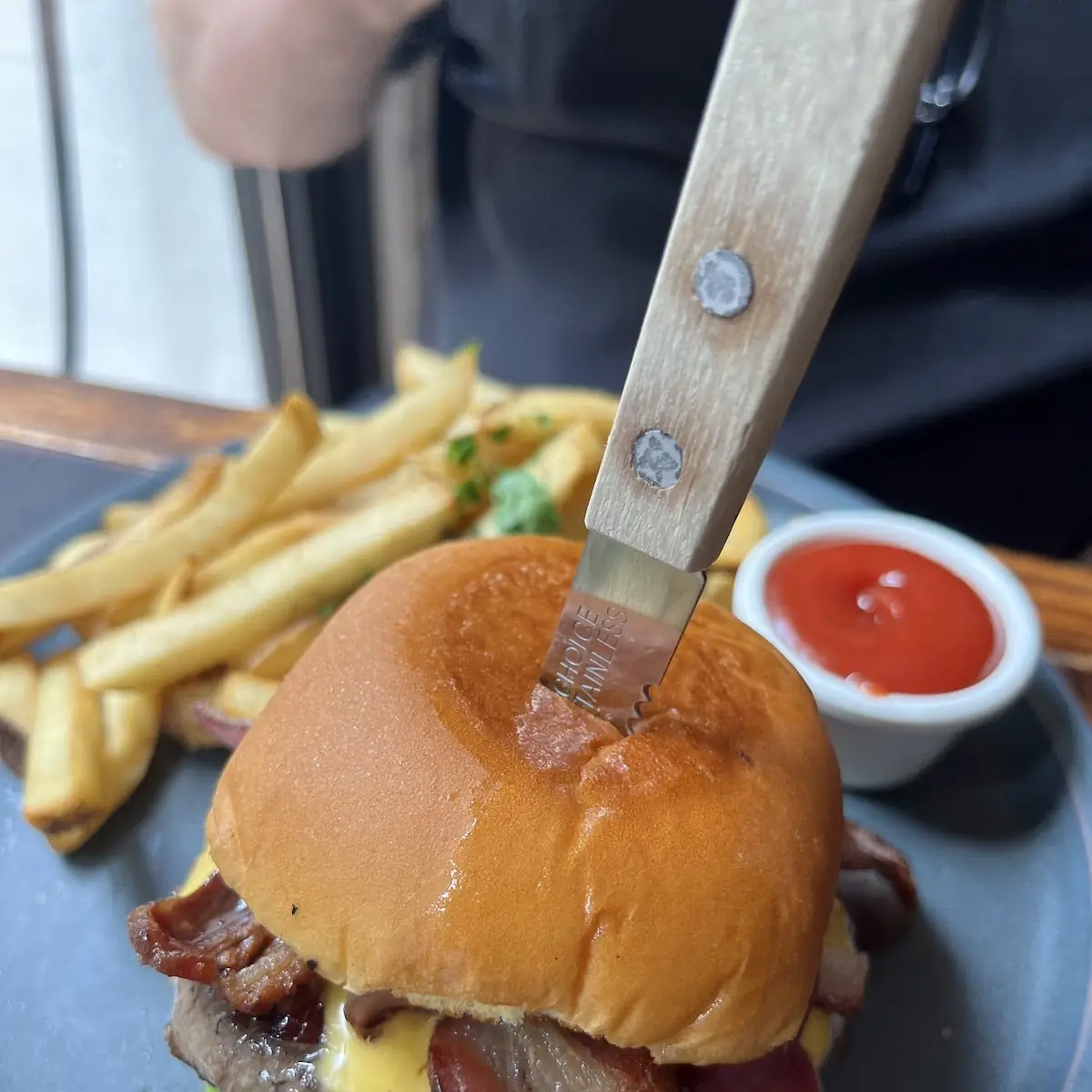 Hell's Kitchen Burger
