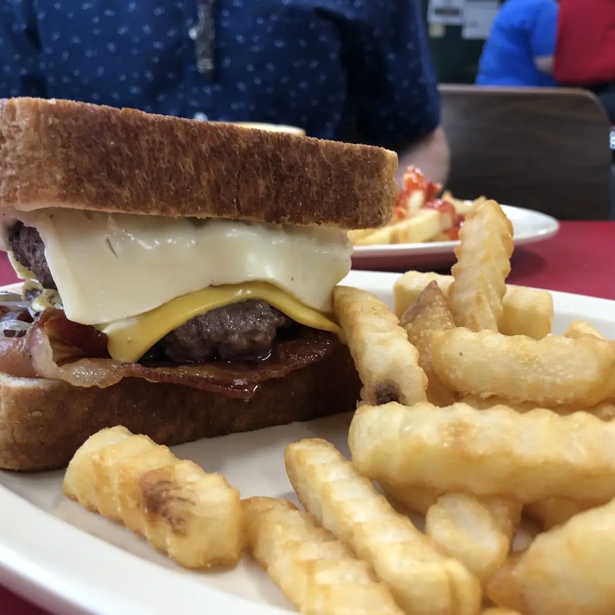 Cliffside Burger with Fries