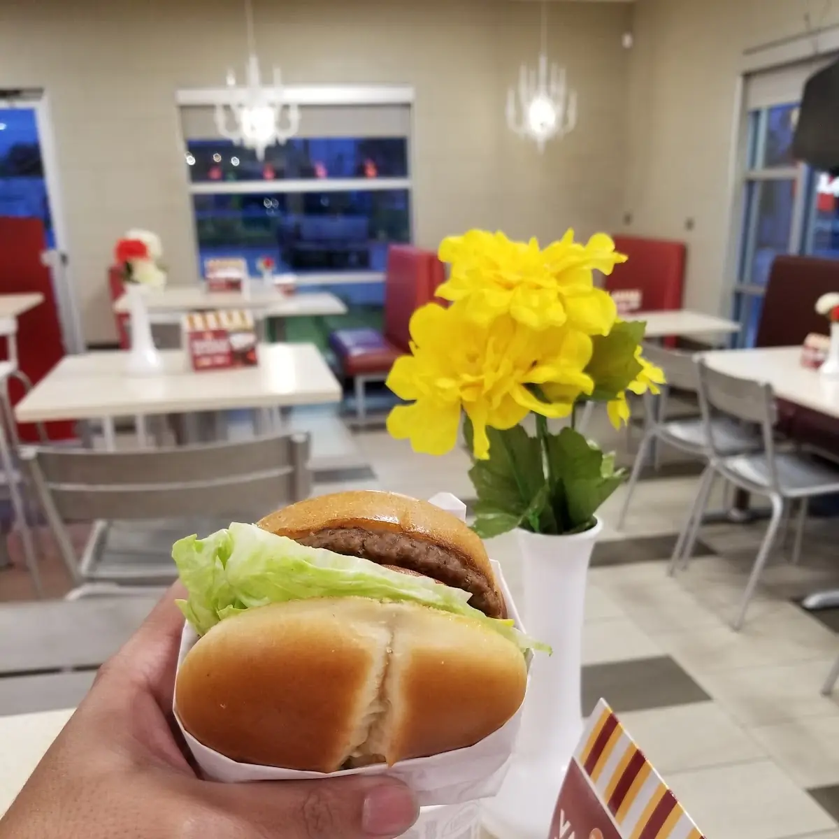 Jumbo Jack Cheeseburger