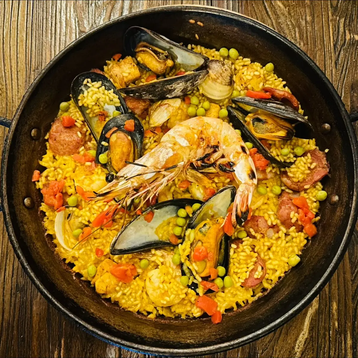 Traditional Spanish Paella