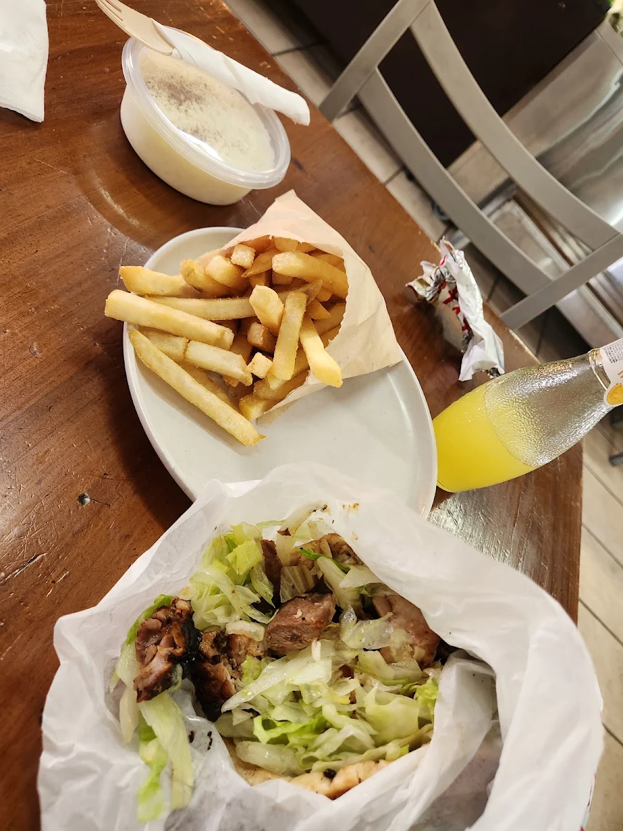 Mixed Kebab, Souvlaki Station