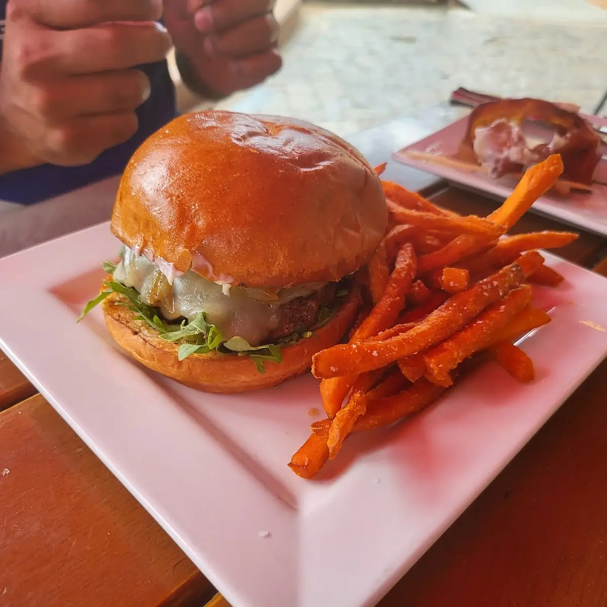 Vegan Alehouse Burger