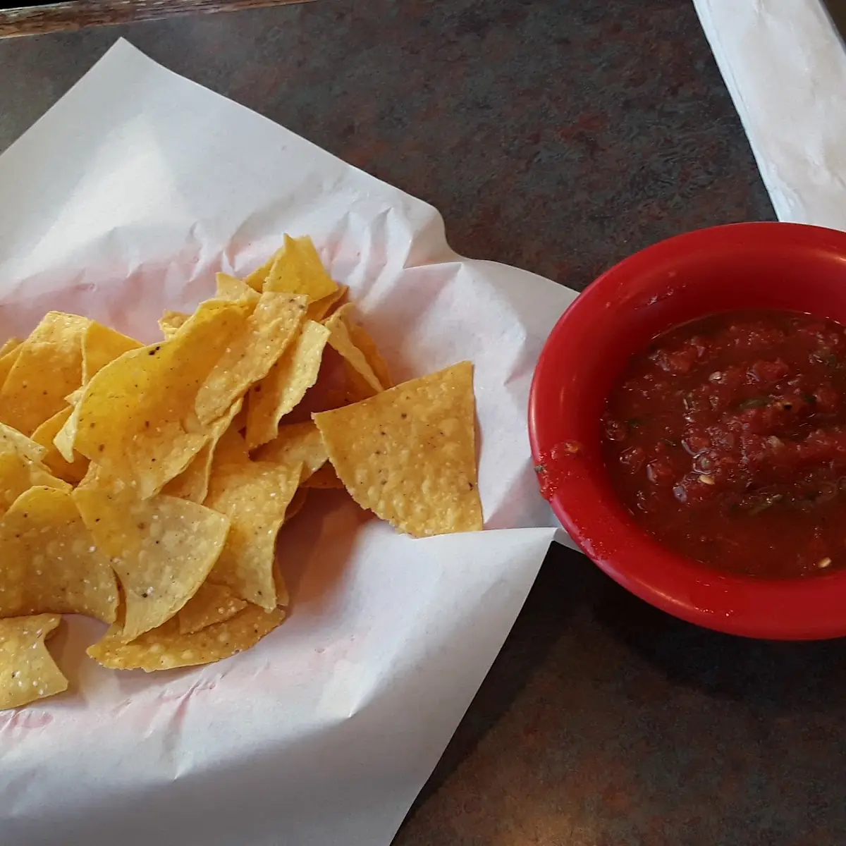 Chips & Salsa