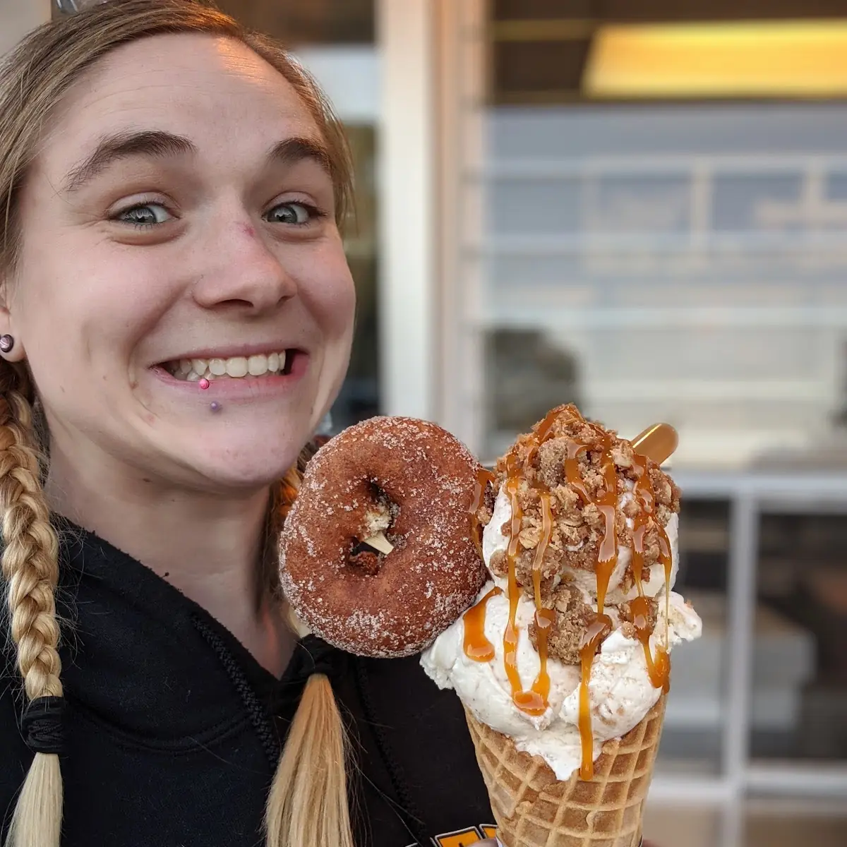 Apple Cider Sundae Special