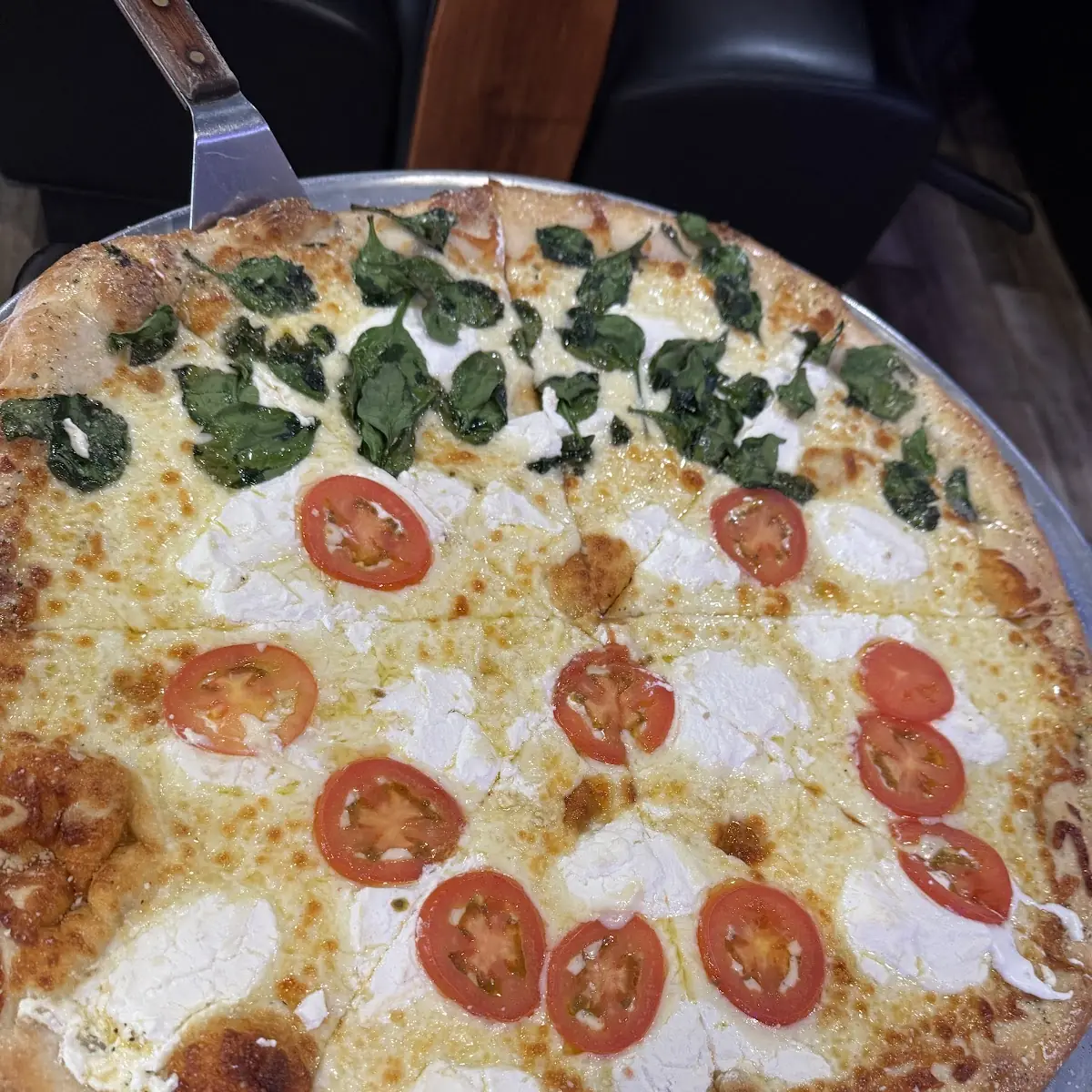 Quattro Formaggio Four Cheese Pizza