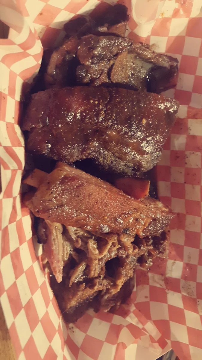 Ribs Pulled Pork