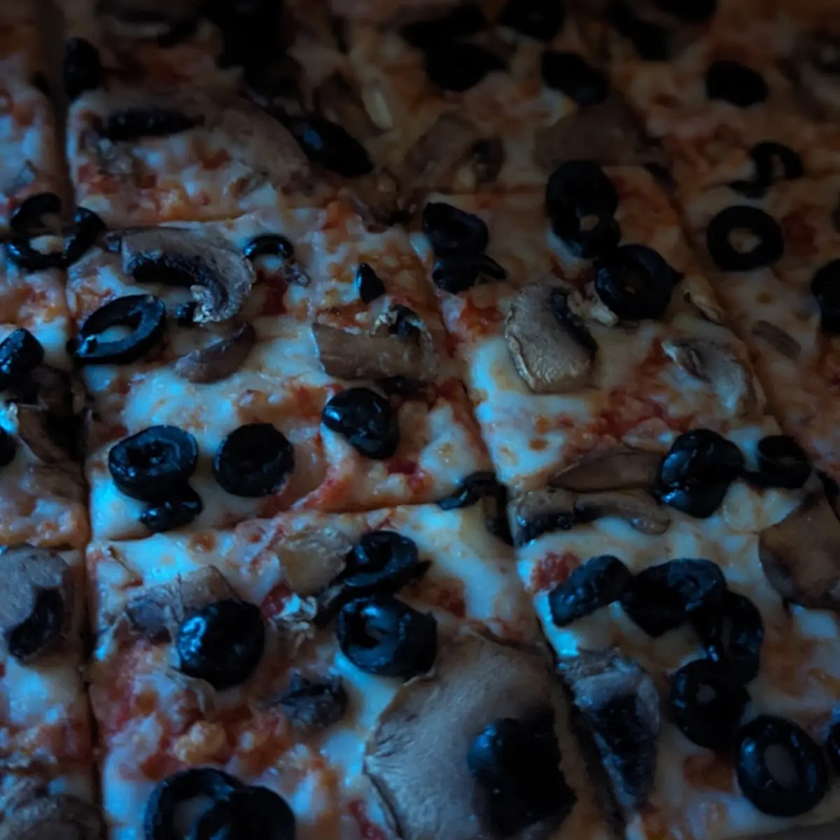 Thin Crust Black Olives and Mushrooms