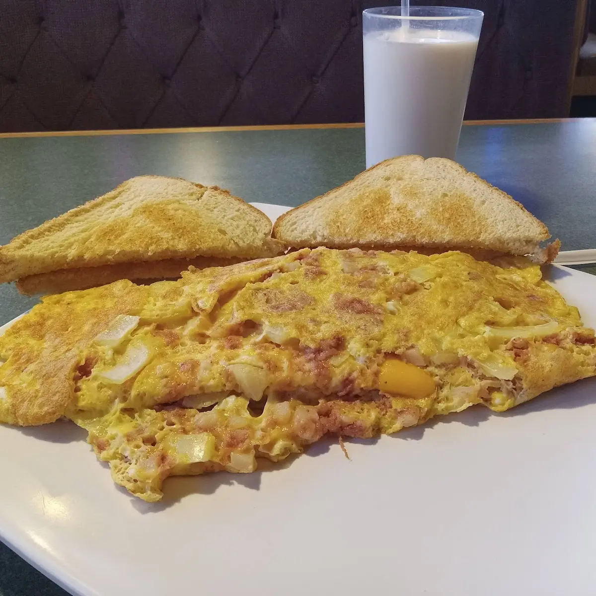 Corned Beef Hash Omelette