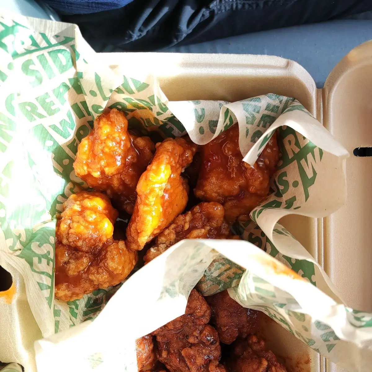 Atomic Boneless Wings
