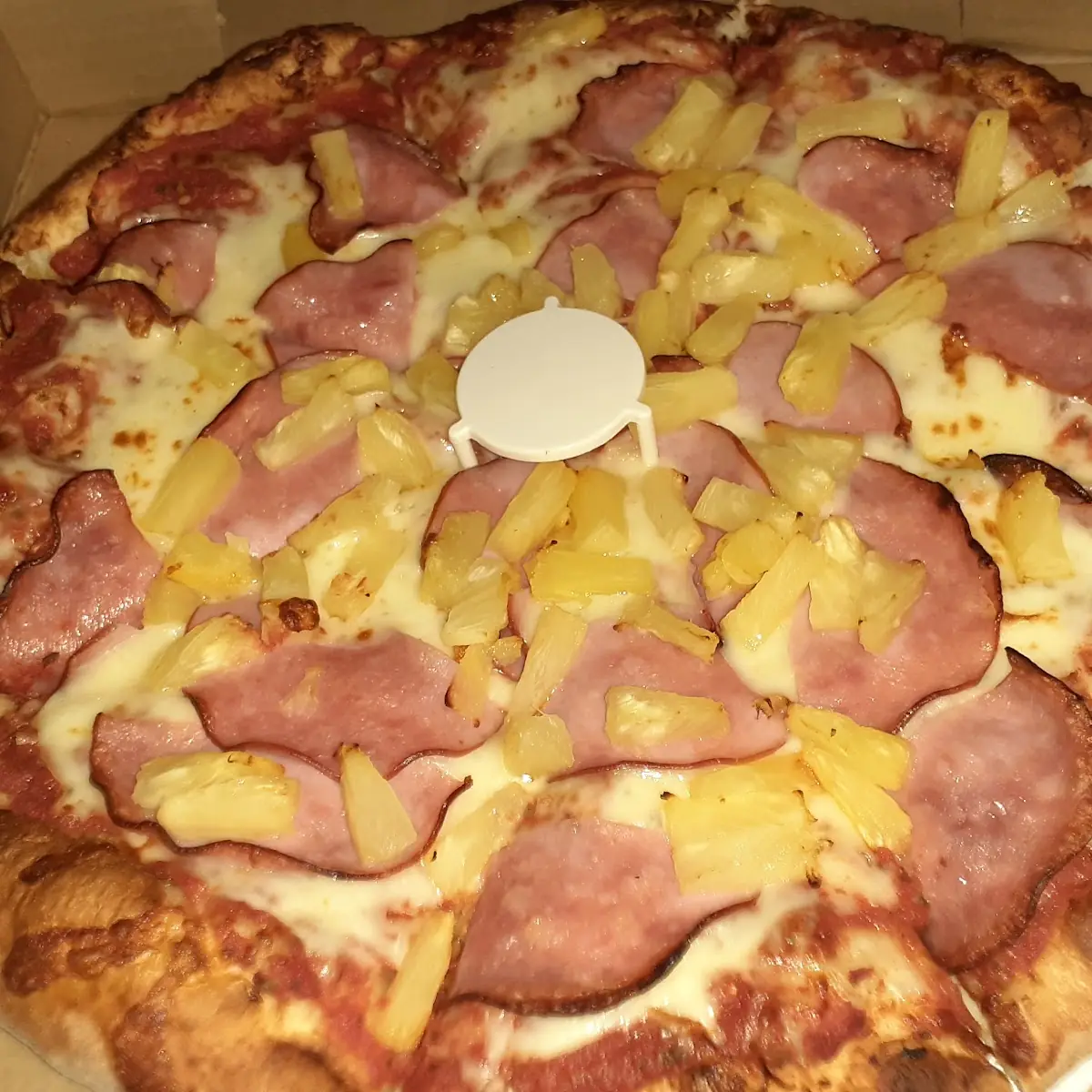 Hawaiian Pizza
