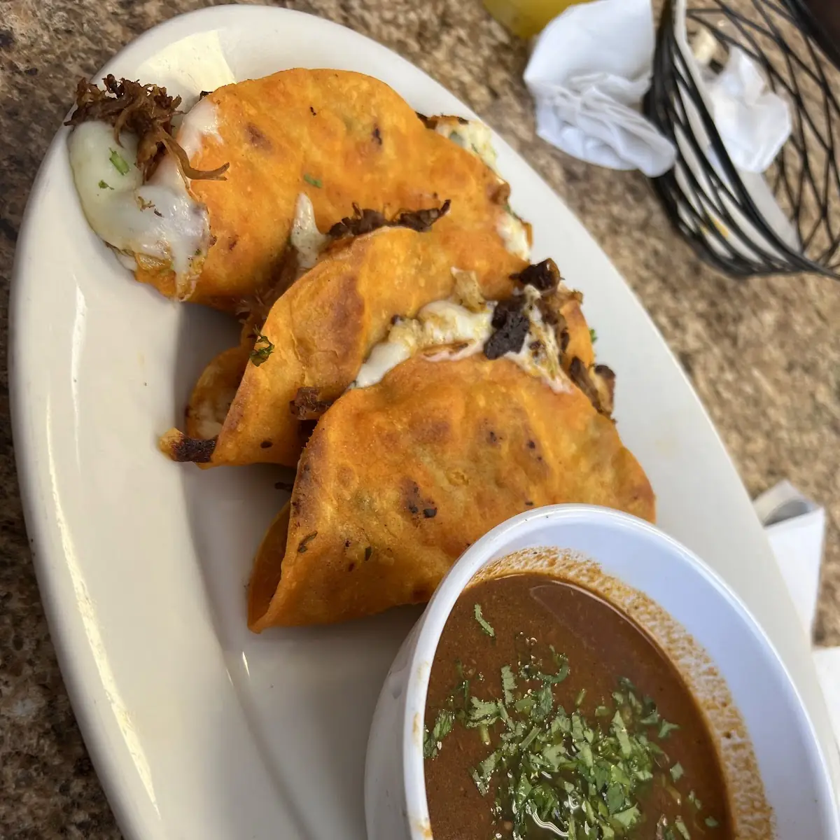 Queso Birria Tacos Con Consume