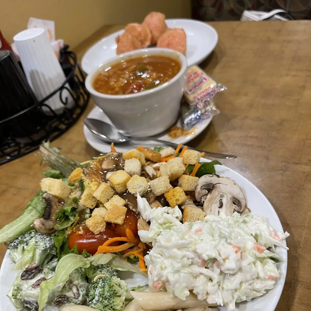 Soup 7 Salad Bar