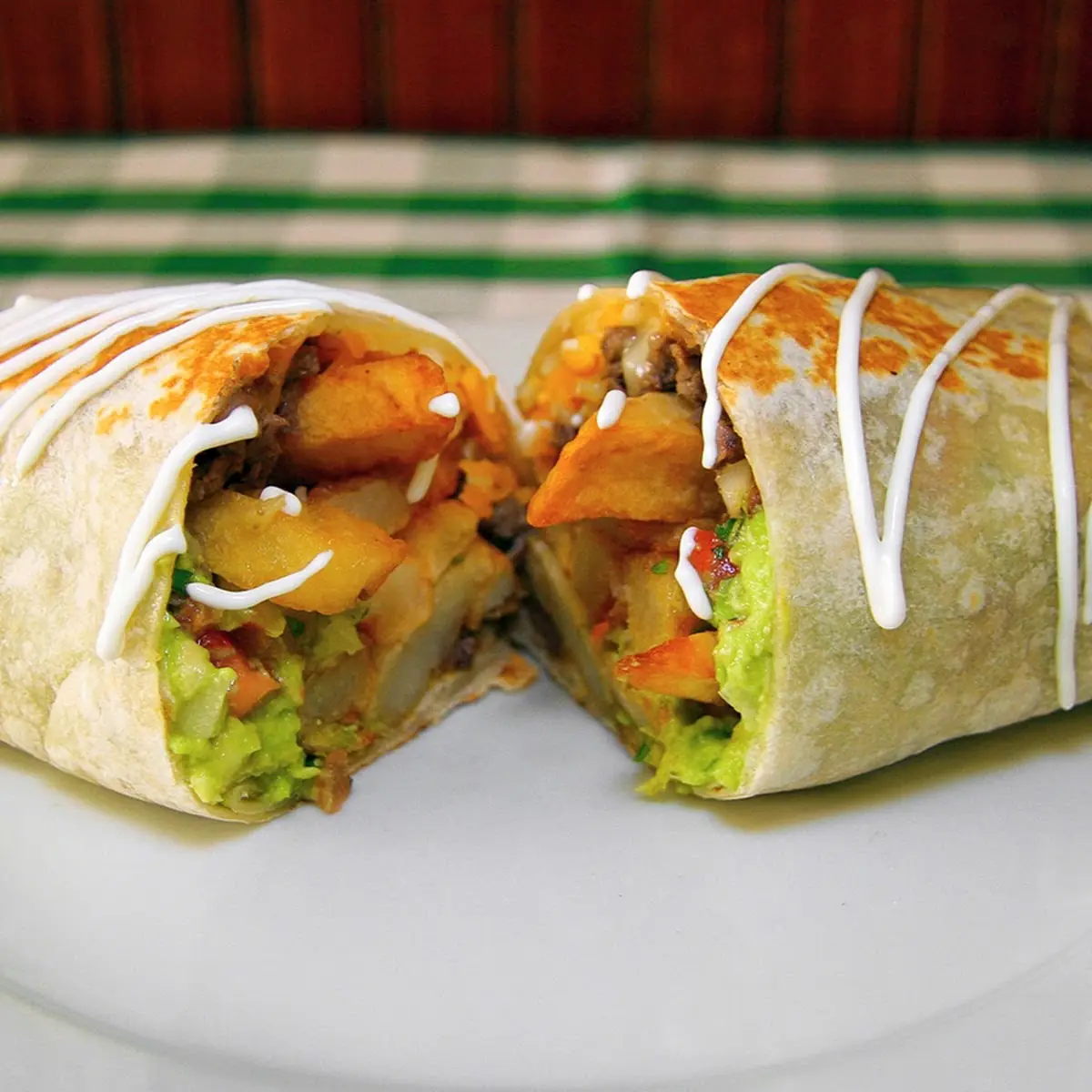 Mar Y Tierra Burrito