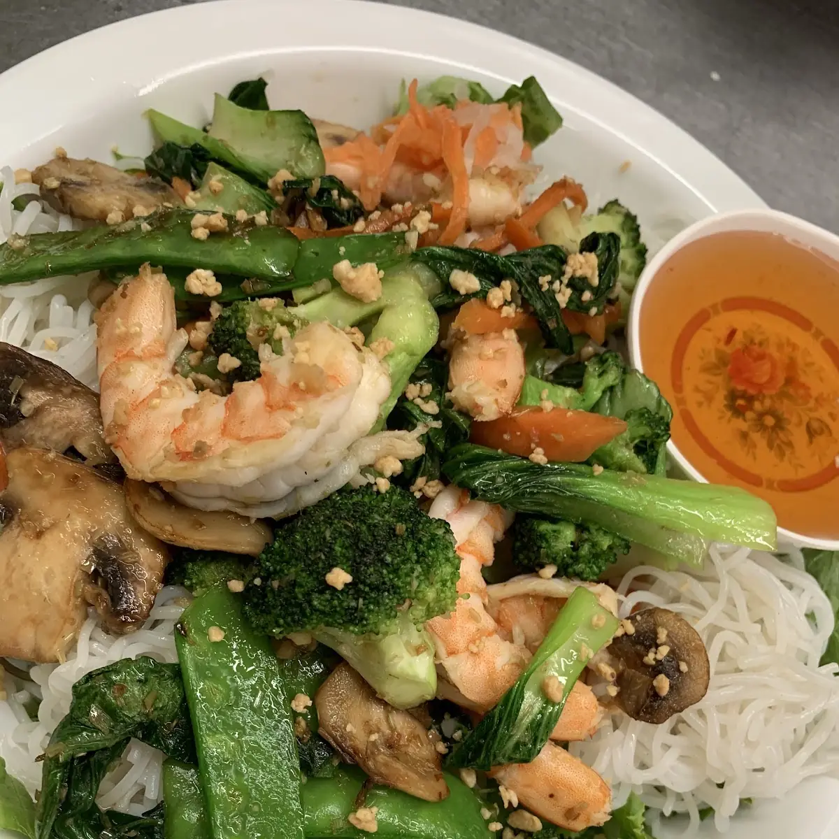 Mixed Vegetables Over Broken Rice